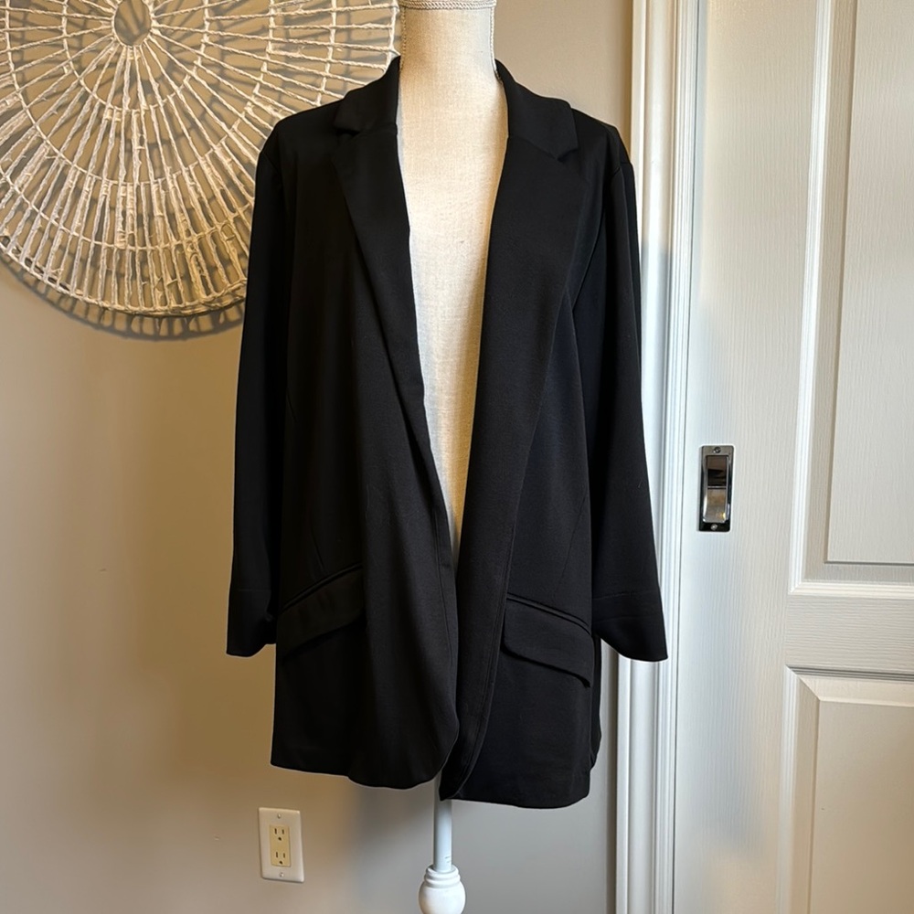 Penningtons Black Long Open-Front Jacket